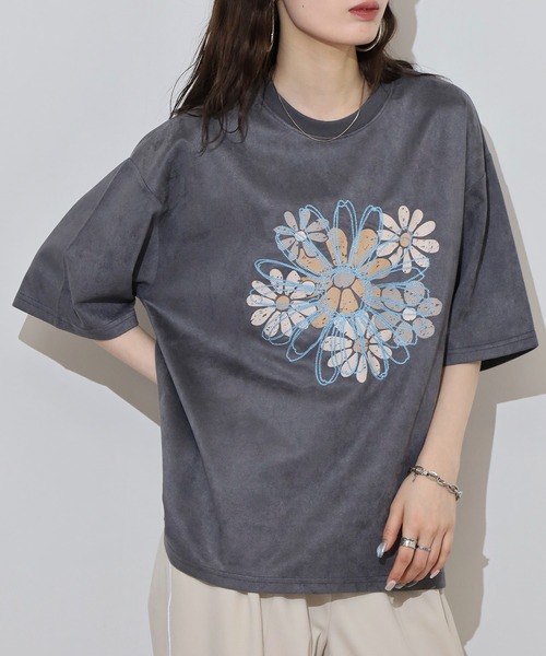 ATELANE ソフト フェイクスウェード フラワー刺繍 プルオーバー L セール】ATELANE フェイクスウェード フラワー 刺繍デザイン T