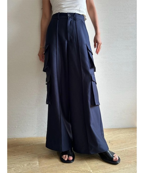 TRUNC(トランクエイティーエイト)の「Glossy Cargo Pants(カーゴパンツ・レディース・ネイビー/カーキ・FREE)」の9枚目の写真