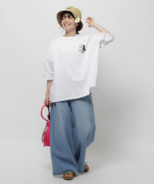 WIGGLE WIGGLE（ウィグルウィグル）の「【wiggle wiggle(ウィグルウィグル)】コラボモチーフTシャツ（Tシャツ/カットソー・レディース・チャコール/ブルー/ナチュラル/オフホワイト・LARGE/MEDIUM）」の7枚目の写真