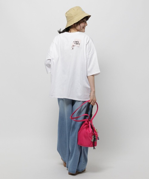 WIGGLE WIGGLE（ウィグルウィグル）の「【wiggle wiggle(ウィグルウィグル)】コラボモチーフTシャツ（Tシャツ/カットソー・レディース・チャコール/ブルー/ナチュラル/オフホワイト・LARGE/MEDIUM）」の8枚目の写真