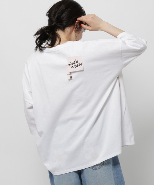 WIGGLE WIGGLE（ウィグルウィグル）の「【wiggle wiggle(ウィグルウィグル)】コラボモチーフTシャツ（Tシャツ/カットソー・レディース・チャコール/ブルー/ナチュラル/オフホワイト・LARGE/MEDIUM）」の9枚目の写真