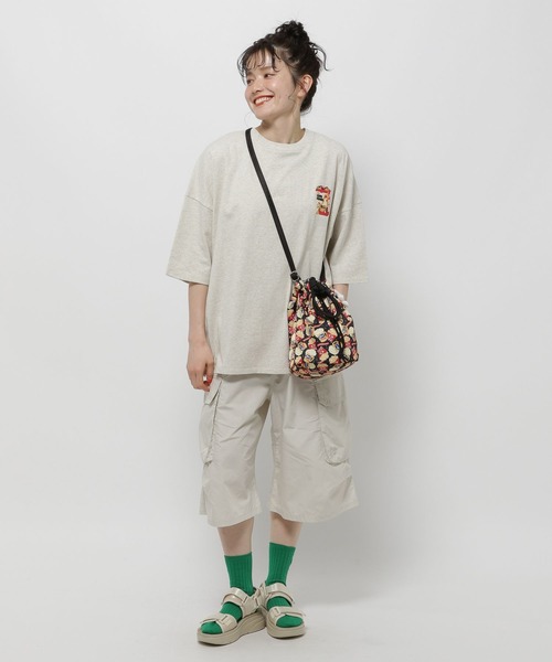 WIGGLE WIGGLE（ウィグルウィグル）の「【wiggle wiggle(ウィグルウィグル)】コラボモチーフTシャツ（Tシャツ/カットソー・レディース・チャコール/ブルー/ナチュラル/オフホワイト・LARGE/MEDIUM）」の13枚目の写真