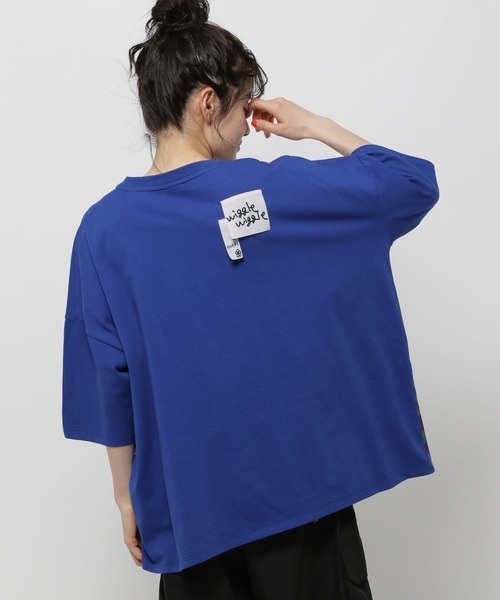 WIGGLE WIGGLE（ウィグルウィグル）の「【wiggle wiggle(ウィグルウィグル)】コラボモチーフTシャツ（Tシャツ/カットソー・レディース・チャコール/ブルー/ナチュラル/オフホワイト・LARGE/MEDIUM）」の18枚目の写真