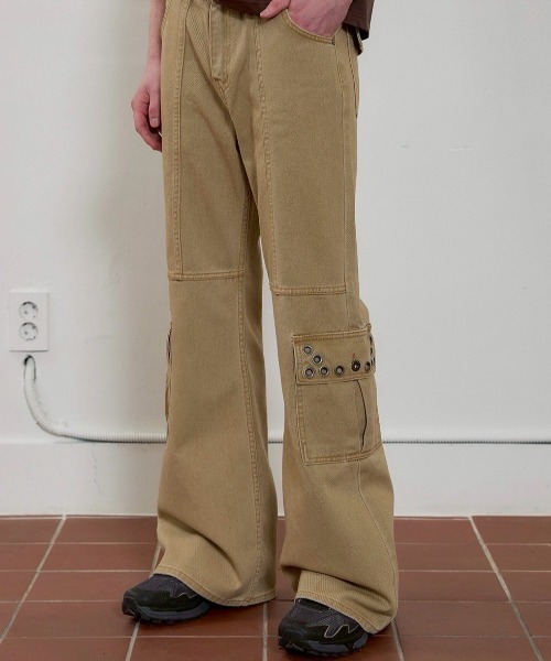 ESC STUDIO（イーエスシースタジオ）の「【ESC STUDIO】eyelet denim bootcut pants / 【イーエスシースタジオ】アイレットブーツカットデニムパンツ（デニムパンツ・メンズ・ブラック/ベージュ・S/M）」の18枚目の写真