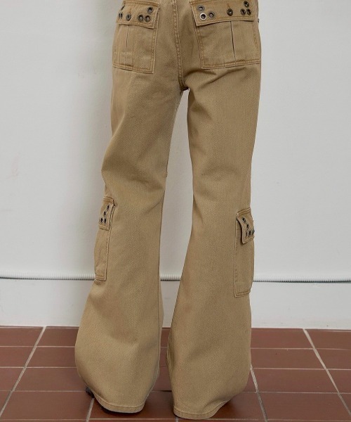 ESC STUDIO（イーエスシースタジオ）の「【ESC STUDIO】eyelet denim bootcut pants / 【イーエスシースタジオ】アイレットブーツカットデニムパンツ（デニムパンツ・メンズ・ブラック/ベージュ・S/M）」の20枚目の写真