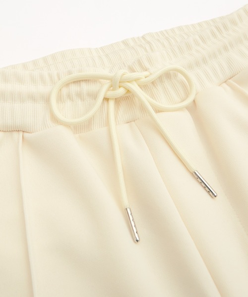 SIDEWAY STANCE（サイドウェイスタンス）の「【SIDEWAY STANCE】ライン ジャージ ハーフパンツ（その他パンツ・メンズ・ブラック/ホワイト/ネイビー・SMALL/MEDIUM/LARGE）」の17枚目の写真