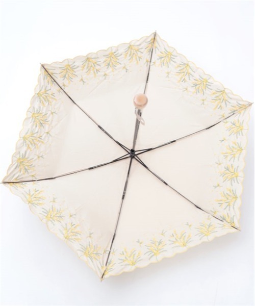 axes femme（アクシーズファム）の「ミモザ刺繍晴雨兼用折傘（折りたたみ傘・レディース・キナリ・FREE）」の4枚目の写真