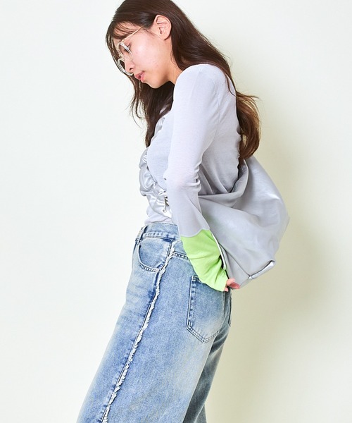 GORGE(ゴージ)の「《配色スリーブ☆》レディース スラブシアー 長袖トップス レイヤード風 春夏秋(Tシャツ/カットソー・レディース・ブルー/オレンジ/イエロー/ブラック/ラベンダー・F)」の10枚目の写真