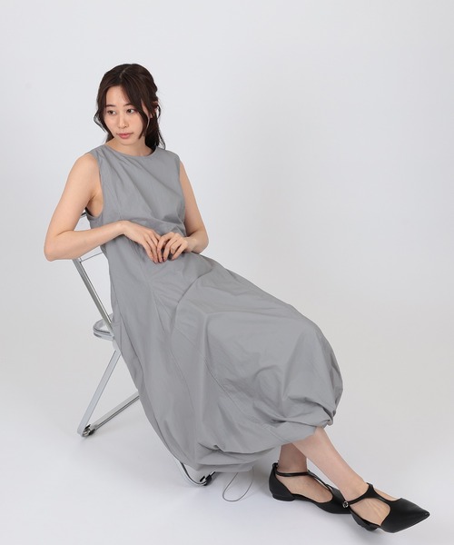 SUWDEE(スーディー)の「sleeveless drawstring balloon dress(ワンピース・レディース・ブラック/グレー・FREE)」の7枚目の写真