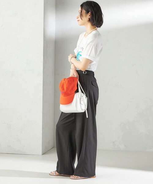 SHIPS（シップス）の「〈手洗い可能〉麻調 合繊 2タック ワイド パンツ 2（その他パンツ・レディース・ブラック/ベージュ/ネイビー・36/38/40）」の6枚目の写真