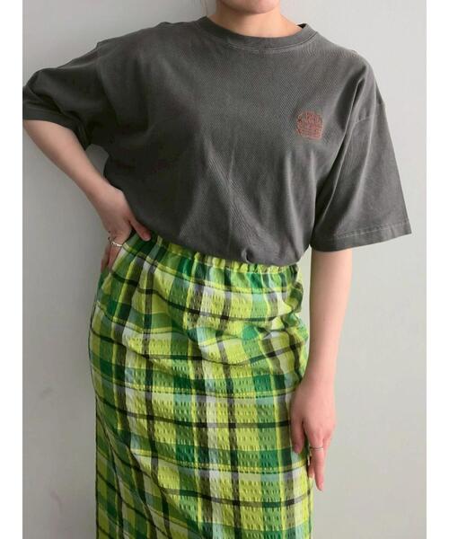 SM2（エスエムツー）の「food刺繍Tシャツ（Tシャツ/カットソー・レディース・オフホワイト/ブルー/チャコールグレー/イエロー/ブラウン・F）」の7枚目の写真