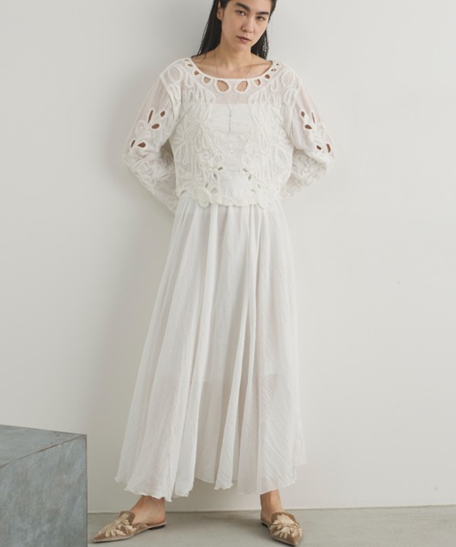 Libra Cue（リブラ キュー）の「シアーロングギャザースカート（スカート・レディース・ブラック/ブルー/ホワイト/ベージュ・FREE）」の5枚目の写真