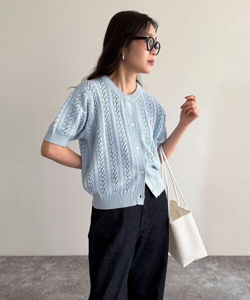 fredy emue（フレディエミュ）の「【GEVACO/ゲバコ】半袖ニットカーディガン（カーディガン/ボレロ・レディース・レッド/ネイビー/アイボリー/サックスブルー・38）」の3枚目の写真