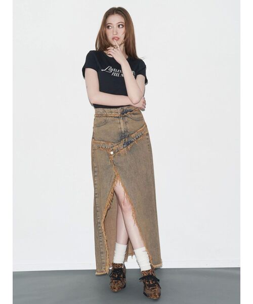 EVRIS（エヴリス）の「フリンジスリットロングデニムスカート（デニムスカート・レディース・ライトブルー/インディゴブルー・SMALL/MEDIUM）」の19枚目の写真