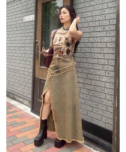 EVRIS（エヴリス）の「フリンジスリットロングデニムスカート（デニムスカート・レディース・ライトブルー/インディゴブルー・SMALL/MEDIUM）」の21枚目の写真