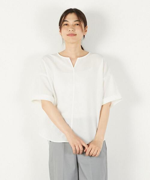 MELROSE claire(メルローズ クレール)の「【ドライジョーゼットスキッパーブラウス】(シャツ/ブラウス・レディース・ライトブルー/オフホワイト/レモンイエロー/チャコールグレー・FREE)」の1枚目の写真