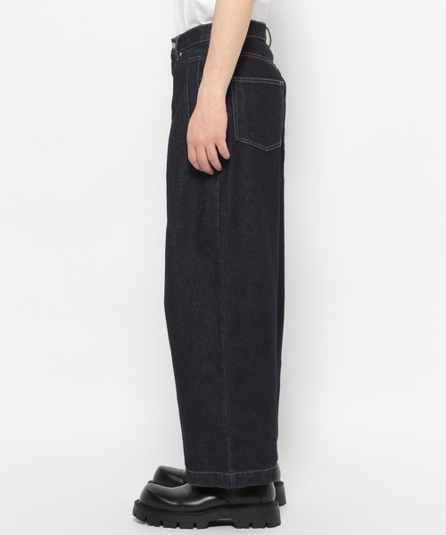 HARE（ハレ）の「ボックスタックワイドデニムパンツ(HARE)（デニムパンツ・メンズ・ブラック/ネイビー・SMALL/MEDIUM）」の5枚目の写真