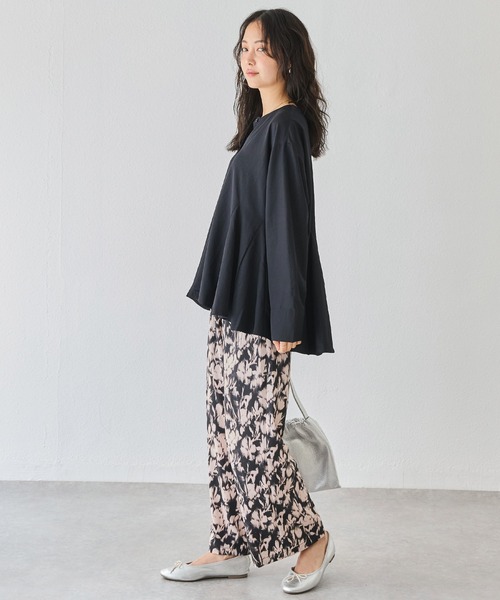 LAVEANGE（ラビアンジェ）の「【好機能シリーズ】抗菌/防臭 ペプラムフレアブラウス（シャツ/ブラウス・レディース・ブラック/ベージュ・5L/4L/3L/LL/M）」の12枚目の写真