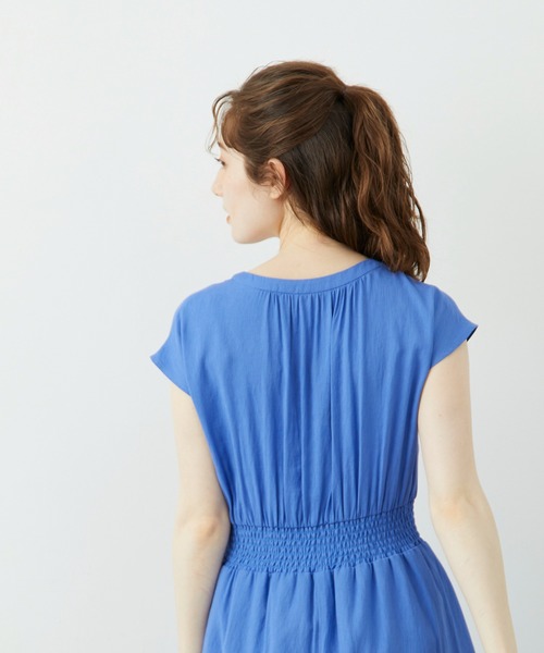 12Twelve Agenda（トゥエルブ　アジェンダ）の「リネンライクウエストシャーリングフレアワンピース（ワンピース・レディース・グリーン/チャコールグレー/ブルー・M）」の6枚目の写真