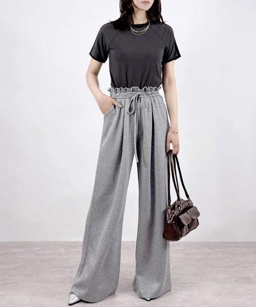 CLOTHY(クロシィ)の「【キレイめ×スウェットstyle☆】ウエストフリルスウェットワイドパンツ(スウェットパンツ・レディース・ブラック/グレー・MEDIUM)」の18枚目の写真