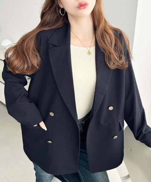moment+（モーメントプラス）の「マットゴールド釦ダブルテーラードジャケット（テーラードジャケット・レディース・ブラック/ベージュ/ブラウン/ネイビー・M/L）」の4枚目の写真