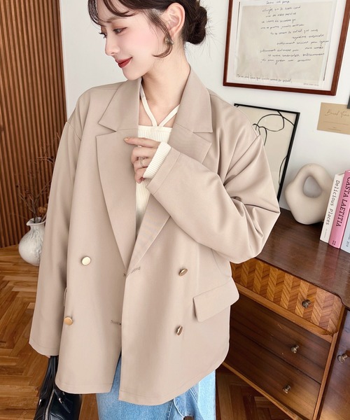 マットゴールド釦ダブルテーラードジャケット（テーラードジャケット