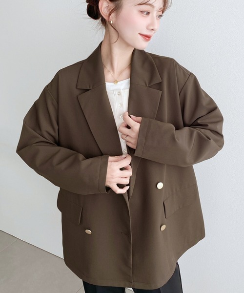 マットゴールド釦ダブルテーラードジャケット（テーラードジャケット