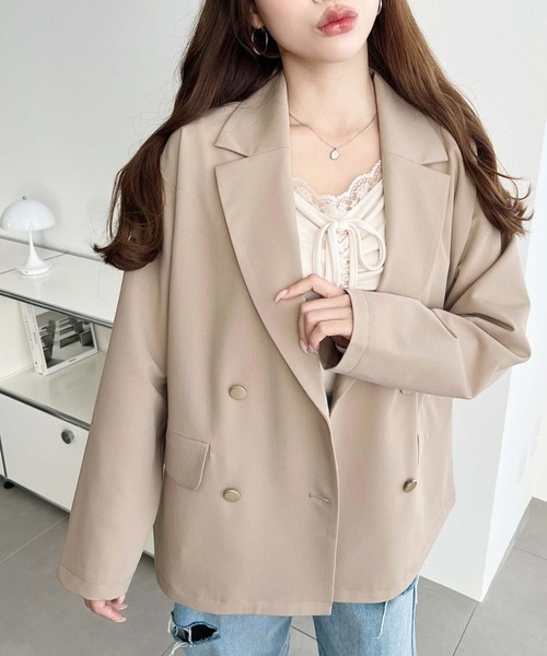 マットゴールド釦ダブルテーラードジャケット（テーラードジャケット