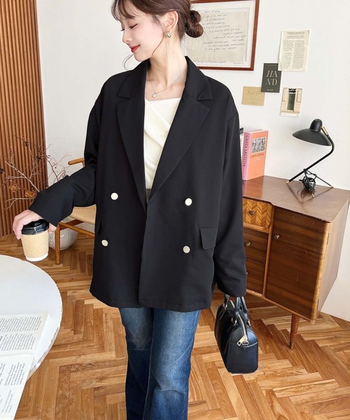 moment+（モーメントプラス）の「マットゴールド釦ダブルテーラードジャケット（テーラードジャケット・レディース・ブラック/ベージュ/ブラウン/ネイビー・M/L）」の5枚目の写真