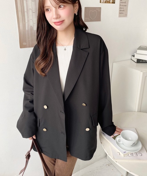 マットゴールド釦ダブルテーラードジャケット（テーラードジャケット