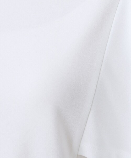 UNTITLED（アンタイトル）の「【きれいめ／接触冷感／日本製】ハンカチスリーブプルオーバー（Tシャツ/カットソー・レディース・チャコールグレー/オフホワイト/ブルー系その他・00/02/04/44/48/50）」の8枚目の写真