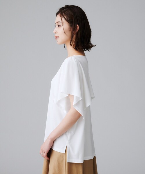 UNTITLED（アンタイトル）の「【きれいめ／接触冷感／日本製】ハンカチスリーブプルオーバー（Tシャツ/カットソー・レディース・チャコールグレー/オフホワイト/ブルー系その他・00/02/04/44/48/50）」の18枚目の写真