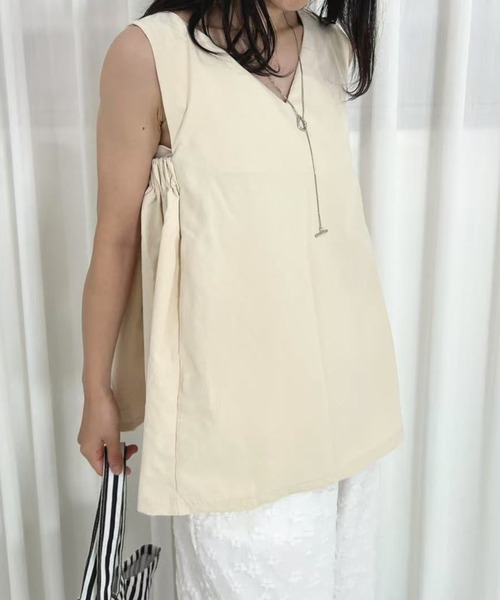 mebole(メボレ)の「フロントタックノースリーブトップス(Tシャツ/カットソー・レディース・アイボリー/ブラック/ホワイト・FREE)」の2枚目の写真