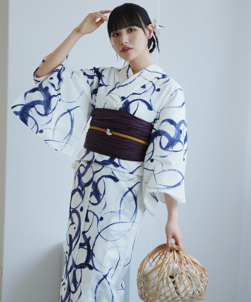 【ピー】浴衣＆帯セット　utatane  ウタタネ　白地に黒ドット柄　浴衣 utatane｜utatane 浴衣3点セット 黒地に白のしだれ藤と縞絞り柄