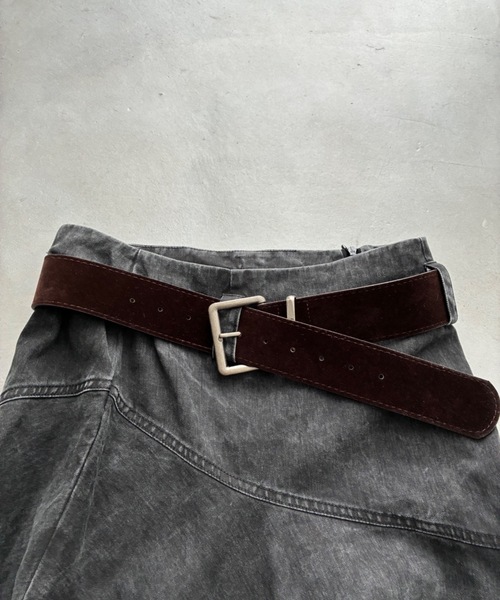 SHAGGIE（シャギー）の「【ViVi掲載】ベルト付きミモレ丈スカート（スカート・レディース・ブラック/ブラウン・MEDIUM/SMALL）」の11枚目の写真