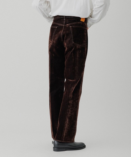 ADAM ET ROPE'（アダムエロペ）の「【ISKO】フロッキーデニム ストレートスラックス / ADAM ET ROPE' JEANS -IMAG-（デニムパンツ・メンズ・ブラウン系その他/ブラック系その他・M/L）」の4枚目の写真