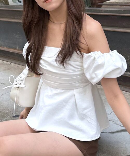 mline（エムライン）の「[mline]オフショル ギャザーブラウス（シャツ/ブラウス・レディース・オフホワイト/ブラック/ブルー・FREE）」の5枚目の写真