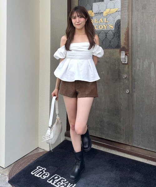 mline（エムライン）の「[mline]オフショル ギャザーブラウス（シャツ/ブラウス・レディース・オフホワイト/ブラック/ブルー・FREE）」の7枚目の写真