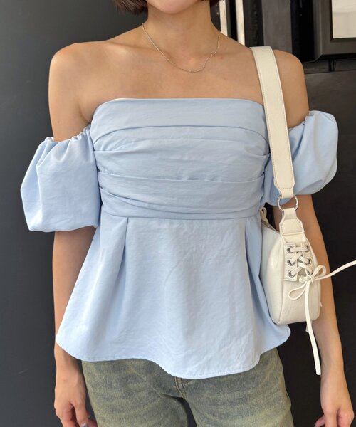 mline（エムライン）の「[mline]オフショル ギャザーブラウス（シャツ/ブラウス・レディース・オフホワイト/ブラック/ブルー・FREE）」の17枚目の写真