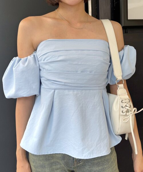 mline（エムライン）の「[mline]オフショル ギャザーブラウス（シャツ/ブラウス・レディース・オフホワイト/ブラック/ブルー・FREE）」の18枚目の写真