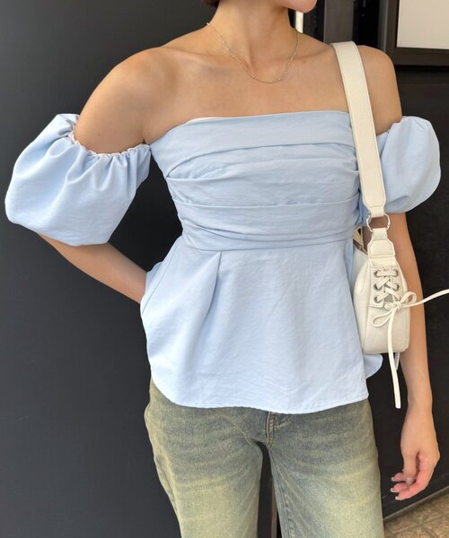 mline（エムライン）の「[mline]オフショル ギャザーブラウス（シャツ/ブラウス・レディース・オフホワイト/ブラック/ブルー・FREE）」の19枚目の写真