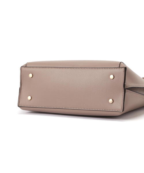 NATURAL BEAUTY BASIC（ナチュラルビューティーベーシック）の「◇バーティカルアーバン2wayトートバッグ（トートバッグ・レディース・ブラック/ベージュ・ﾌﾘ-）」の12枚目の写真