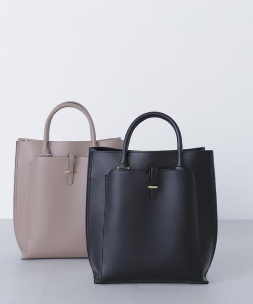 NATURAL BEAUTY BASIC（ナチュラルビューティーベーシック）の「◇バーティカルアーバン2wayトートバッグ（トートバッグ・レディース・ブラック/ベージュ・ﾌﾘ-）」の2枚目の写真