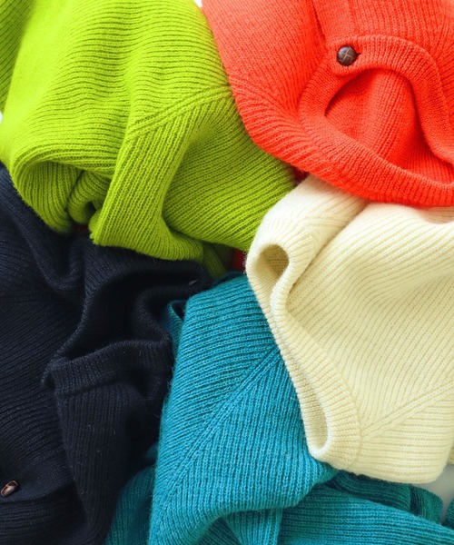 PAR ICI(パーリッシィ)の「BRITISH WOOL 片畦ニットカーディガン(カーディガン/ボレロ・レディース・ネイビー/オレンジ/ホワイト/グリーン/ブルー・FREE)」の6枚目の写真