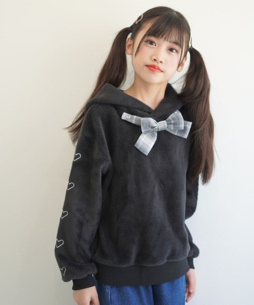 FARMY（ファーミー）の「ﾘﾎﾞﾝﾂｷﾊﾟｰｶｰ（パーカー・キッズ・ブラック/ホワイト・150cm/140cm/130cm/120cm）」の2枚目の写真