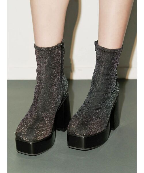 EVRIS（エヴリス）の「スリムチャンキーブーツ（ブーツ・レディース・その他1/ブラック・SMALL/MEDIUM/LARGE）」の4枚目の写真