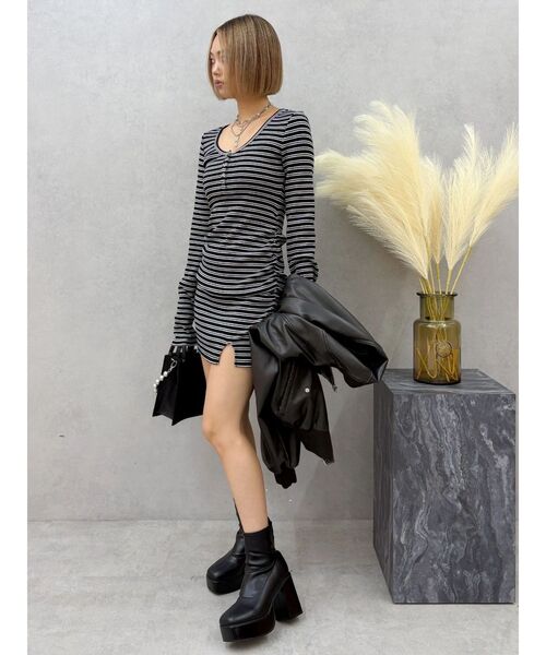 EVRIS（エヴリス）の「スリムチャンキーブーツ（ブーツ・レディース・その他1/ブラック・SMALL/MEDIUM/LARGE）」の15枚目の写真