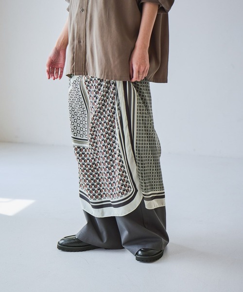 studio CLIP（スタディオクリップ）の「大判シフォンスカーフ（ストール/ショール・レディース・オレンジ/ブラック・FREE）」の6枚目の写真