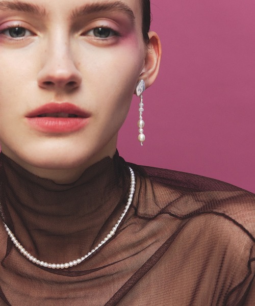 les bonbon(ルボンボン)の「【les bon bon】sissi deco pierce/シシィ デコ ピアス BOB761(ピアス(両耳用)・レディース・ホワイト・FREE)」の2枚目の写真