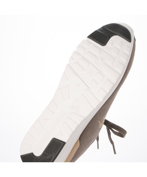 Riz raffinee(リズラフィーネ)の「【le coq sportif×Riz raffinee】ヒールアップ厚底スニーカー(スニーカー・レディース・ホワイト×ブラック/トリコロール/デザートカモ・25cm/24.5cm/24cm/23.5cm/23cm/22.5cm/22cm)」の21枚目の写真